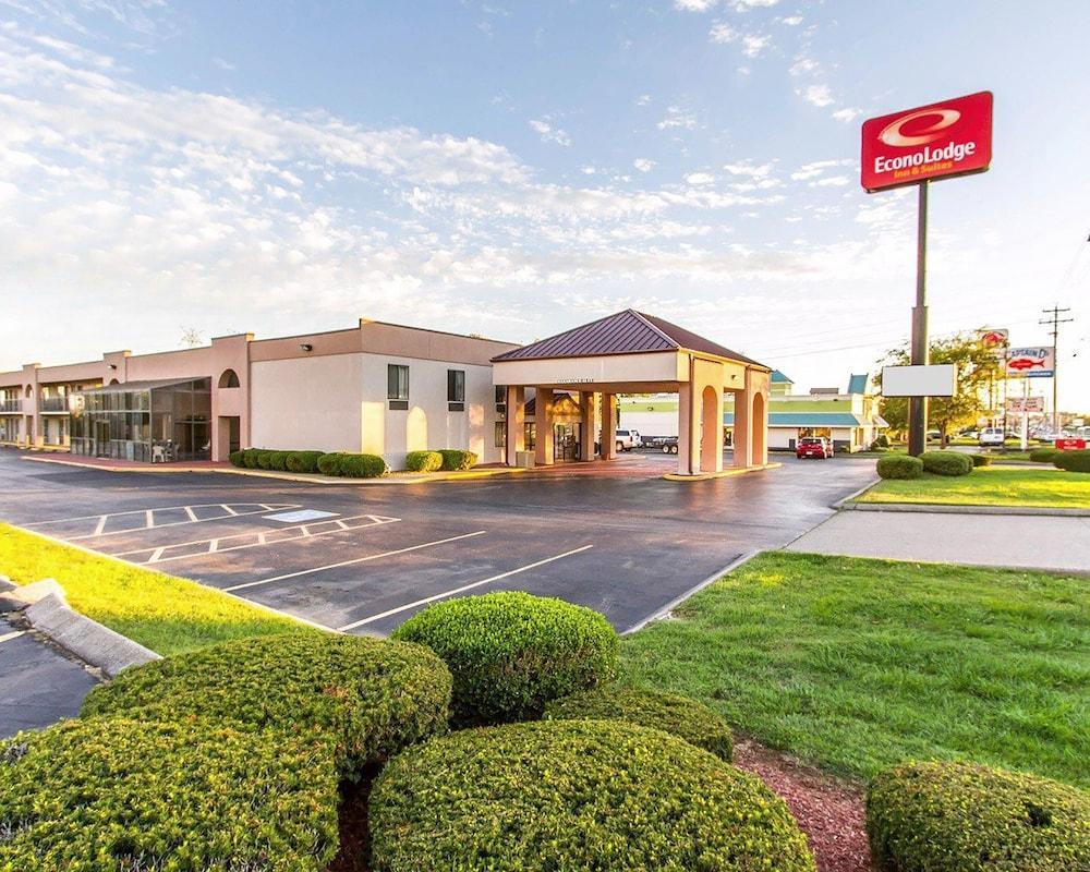 Econo Lodge & Suites Κλάρκσβιλ Εξωτερικό φωτογραφία