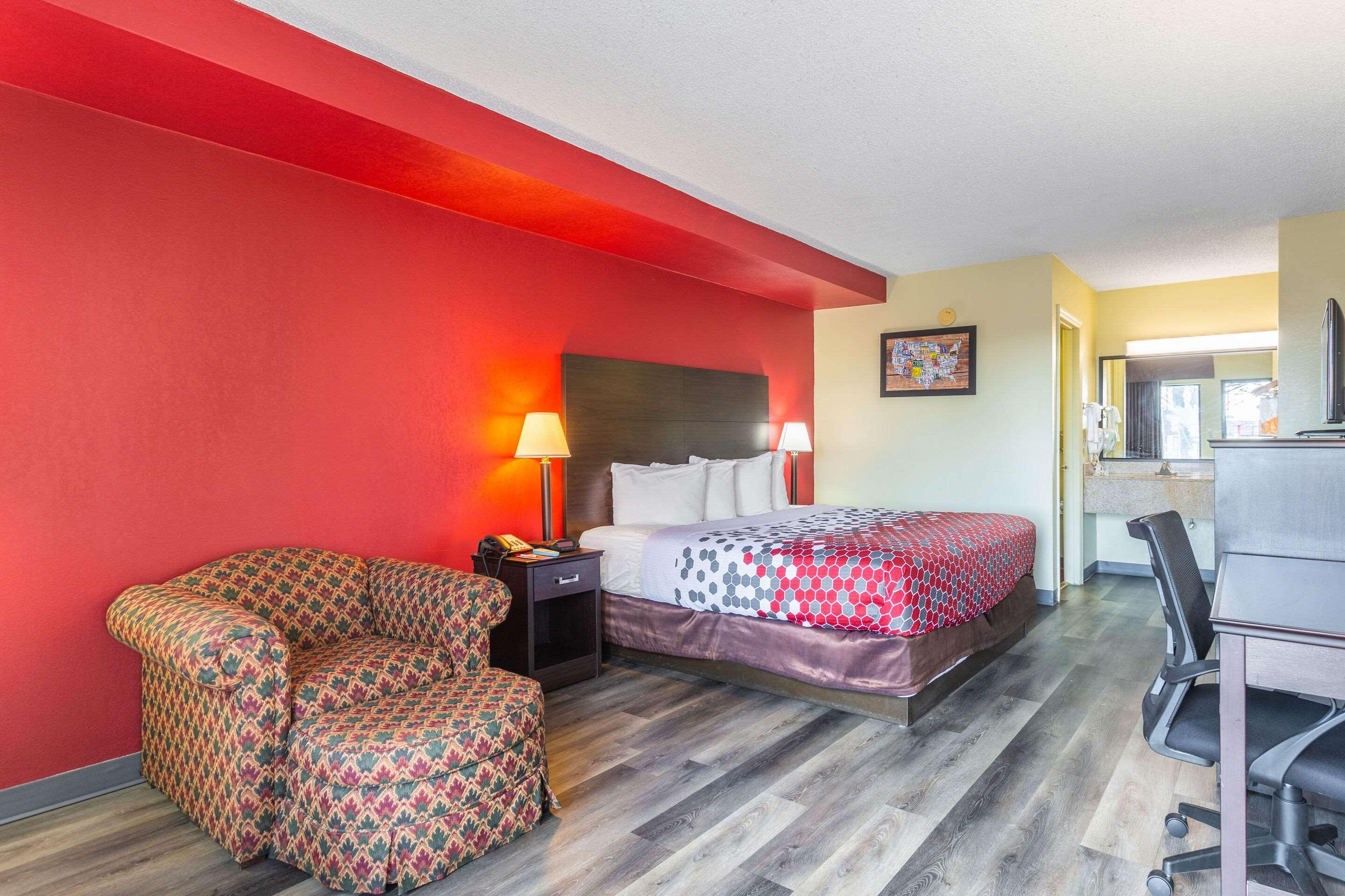 Econo Lodge & Suites Κλάρκσβιλ Εξωτερικό φωτογραφία