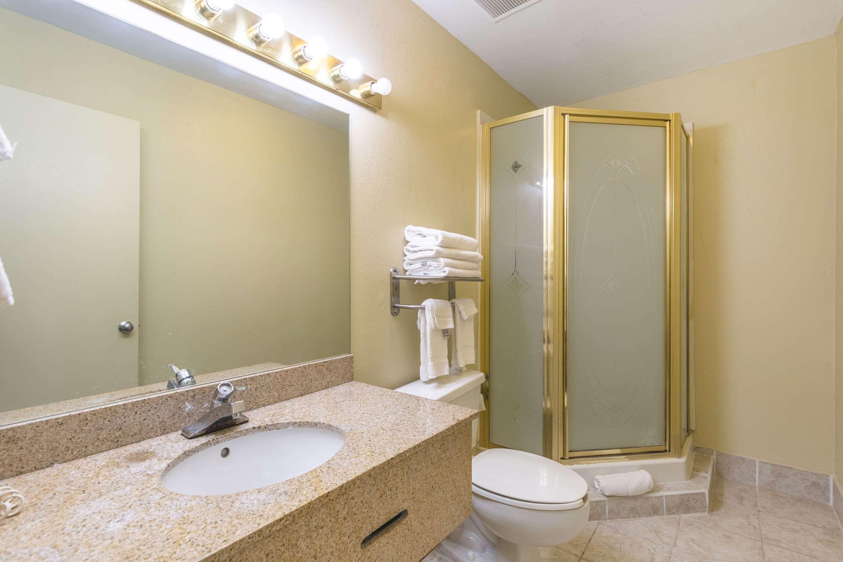 Econo Lodge & Suites Κλάρκσβιλ Εξωτερικό φωτογραφία